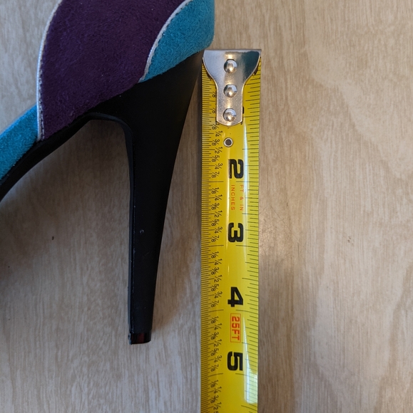 Fredrick's of Hollywood Colorblock Heels 8 - Picture 7 of 12